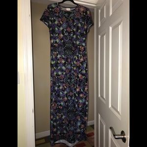 Small Lularoe Maria